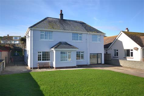 Devon Beachfront Cottages | Seafront with Sea Views