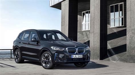 2022 BMW iX3 adopts the X3 family look - Autoblog