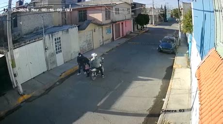 Motorratones Asaltan A Un Hombre En Ecatepec Video Posta Estado De