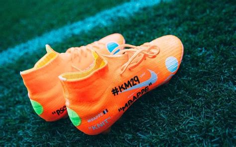 Mbappé Trains in Exclusive Nike x Off-White Mercurial Superfly 360 ...