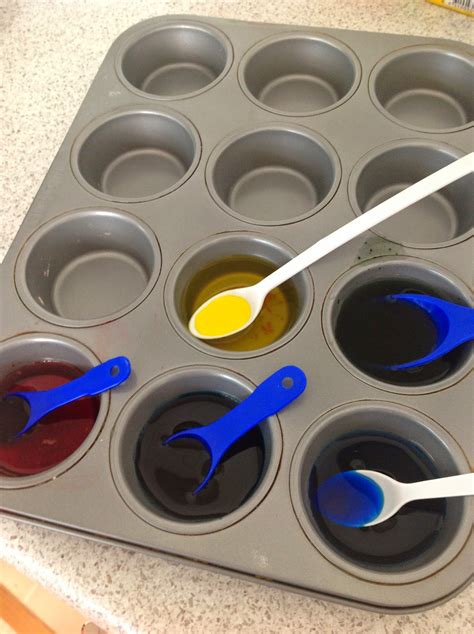 Just Add Kids: Coloured Vinegar with Bicarb - Kids Experiment