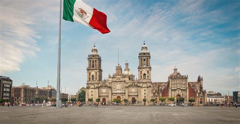 Mexico’s Boxing Heroes: More Than Just Fighters – PHENOM BOXING