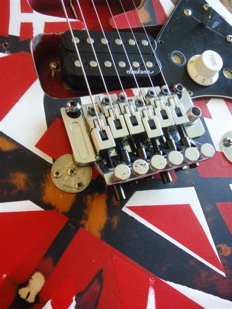 [Mattwins]: Building an Eddie Van Halen Frankenstrat Part 2 of 2