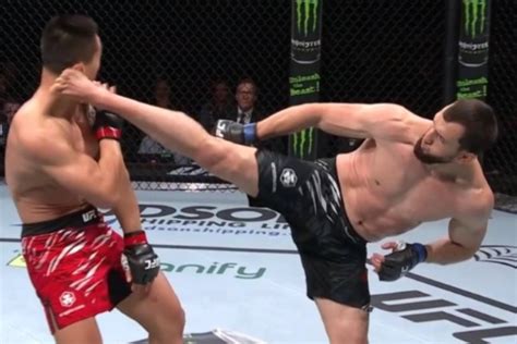 Stunning Spinning Wheel Kick Ko Forces Islam Makhachev To Hail King Of