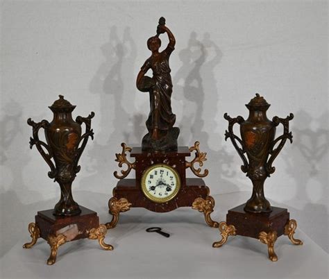 Mantel Clock Set In Regula And Griotte Marble 1920 Set Of 3 For Sale