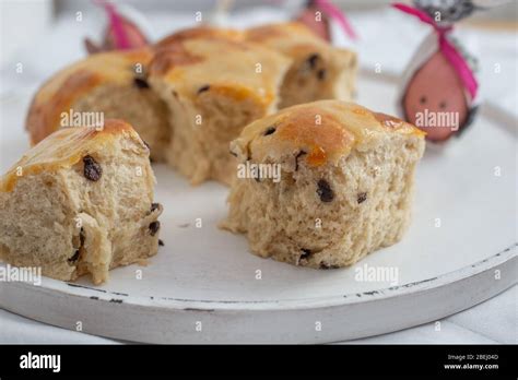 Traditional Home Made Hot Cross Buns With Chocolate Chips On A Easter Table Stock Photo Alamy