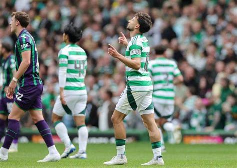 Teams Up Kyogo Kühn start new signings on bench The Celtic Star