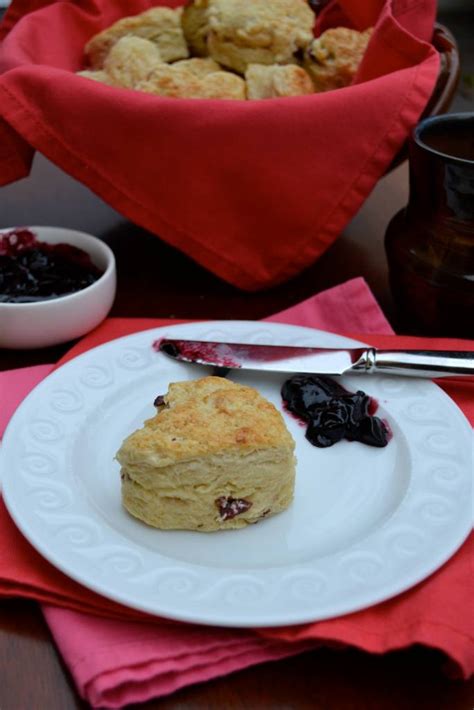 Scones with Dried Cranberries – Minced