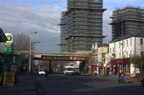 Railway Bridge Over Old Kent Road © Robert Eva Geograph Britain And