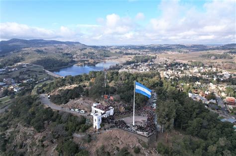 Super Al Ubicado En Chascom S Tandil Inaugur El M Stil De Bandera