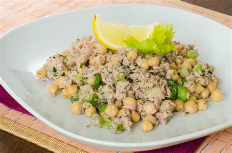 Salada De Atum Gr O De Bico Irresist Vel E Facinho De Fazer