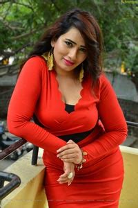 Sanjana Naidu Hot Photoshoot