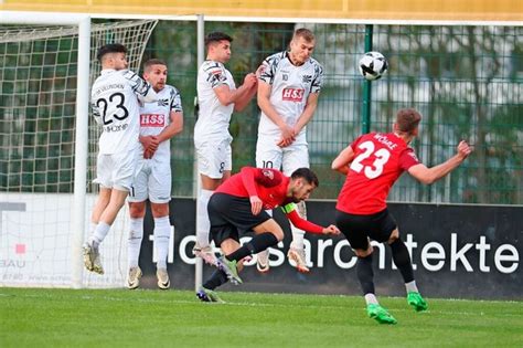 FC 08 Villingen und SG Sonnenhof Großaspach begegnnen sich beim 1 1