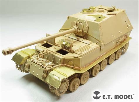 Et Model E Wwii German Elefant Schwerer Jagdpanzer Photo