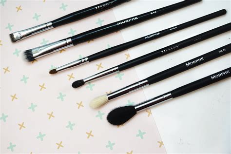 Eight Bit Beauty Giving Into The Hype Morphe Makeup Brushes