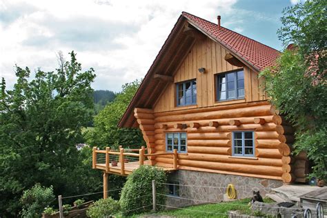 Das Naturstammhaus Im Klassischen Stil Team Kanadablockhaus Gmbh