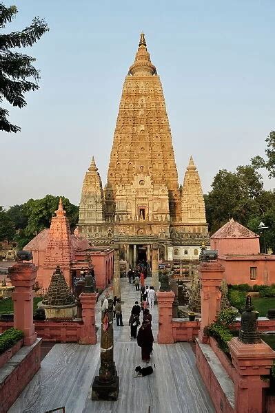 Mahabodhi Temple Complex At Bodh Gaya