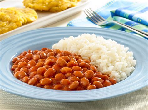 Puerto Rican Rice And Bean Puerto Rican Style Beans Receta Comida The