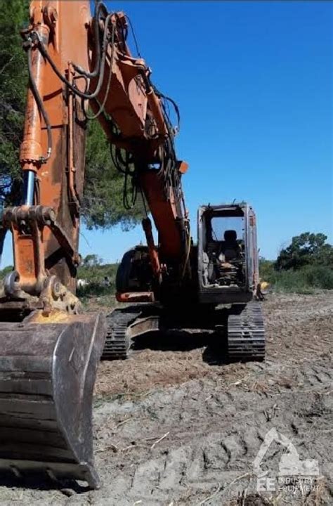 Hitachi ZX 225 USLC 3 Tracked Excavator For Sale Germany Lemgo YG19403