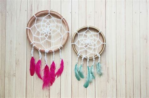 How To Make A Dreamcatcher Easy Instructions With Video