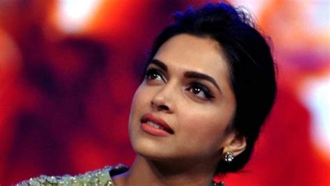 Deepika Padukone on pregnancy rumours: "It will happen when it has to ...