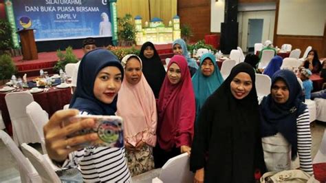 Legislator Cantik Makassar Ini Ternyata Eks Paskibra Simak Suka Dan