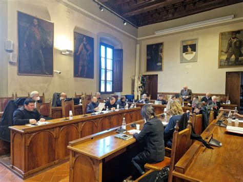 Sansepolcro Ok Del Consiglio Comunale A Dae E Sostegno Sport Una