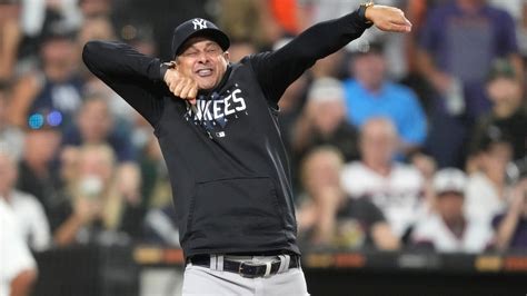 Yankees Manager Aaron Boone Puts On Show After Getting Ejected For 6th