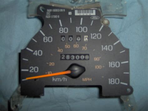 FOR SALE Metric Speedometer For 96 99 Taurus Sable Excellent Taurus