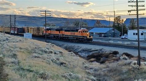 BNSF H1 Sd40 1668 Interchanging With Columbia Walla Walla Railway YouTube