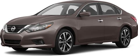 2017 Nissan Altima Values And Cars For Sale Kelley Blue Book