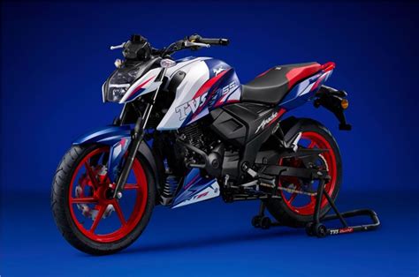 Yeni TVS Apache 165 RP Yamaha R15 I Alt Edecek Motosiklet Sitesi