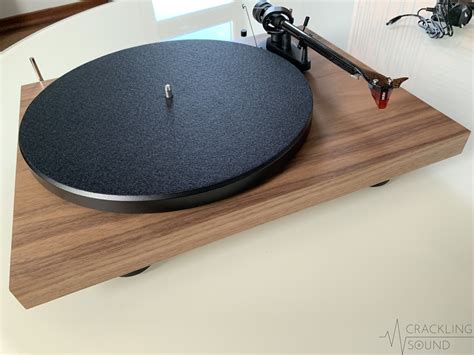 Pro Ject Debut Carbon Evo Review Crackling Sound