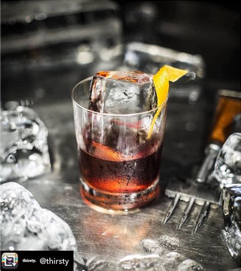 The Negroni Deluxe Giulio Cocchi