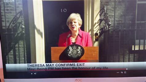 May In Tears Crying Prime Minister Theresa May Resigns May Breaks