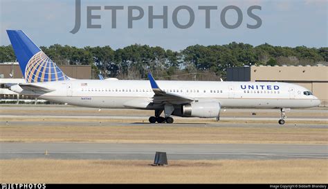 N41140 Boeing 757 224 United Airlines Siddarth Bhandary Jetphotos