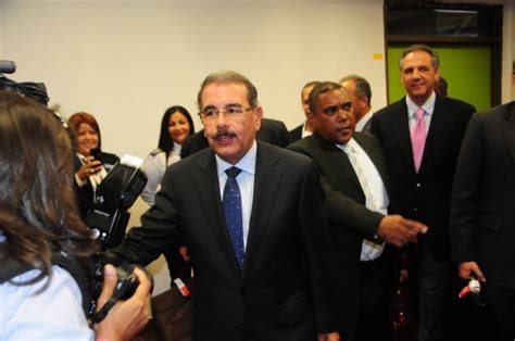 Presidente Danilo Medina Viaja Ma Ana A Espa A