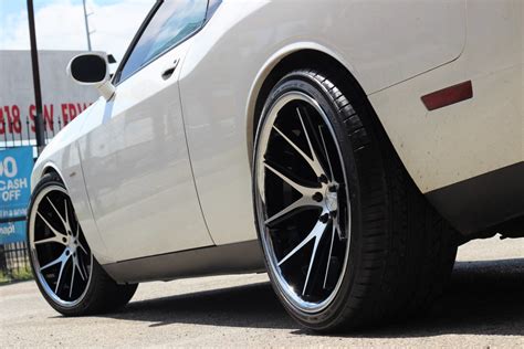 Dodge Challenger White Ferrada Fr2 Wheel Front