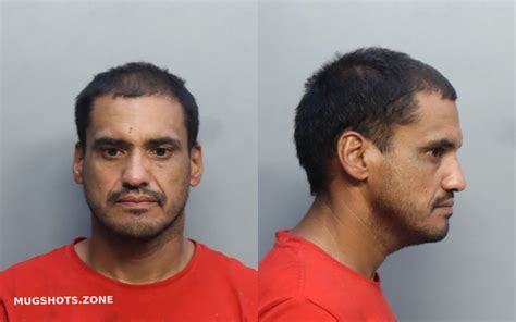 Martinez Rolando Coro 08012022 Miami Dade County Mugshots Zone