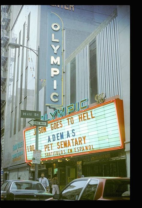 Façades De Cinéma à New York Usa Traversées Urbaines