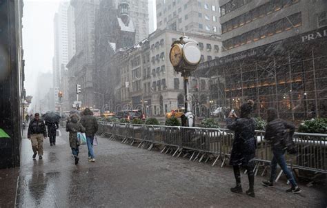 Rainy day in New York City editorial stock photo. Image of clock ...