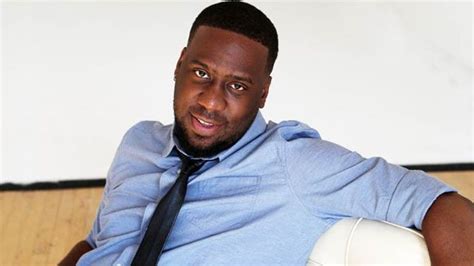 Robert Glasper To Release New Acoustic Trio Album ‘Covered’ In June – Jazz Line News