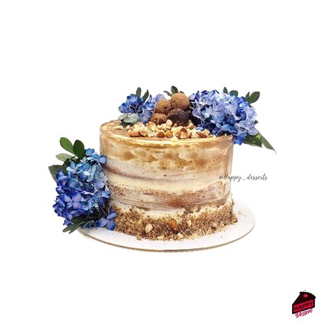 Naked Cake Con Flores Naturales Azules HAPPY DESSERT Naked Cake Con Flores Naturales Azules