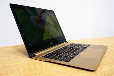 Acer S Swift 7 Is The First Laptop Thinner Than A Centimeter The Verge