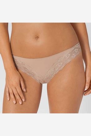 Biustonosz Triumph Ladyform Soft Minimizer Astratex Pl