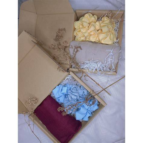 GIFT BOX SURPRISE Scrunchies Face Mask Tudung Bawal Tote Bag