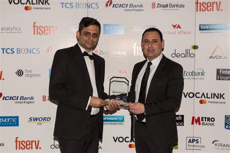 Indias ICICI Collects RBI Award For Best Digital Strategy Retail