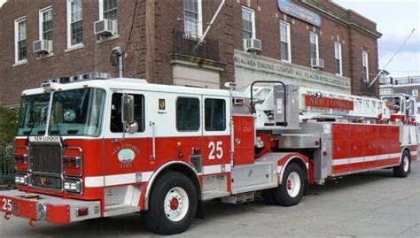 Pin By Nancy Repetto On Engines Trucks And Misc Fire Trucks New