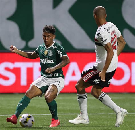 São Paulo amplia superioridade contra o Palmeiras em mata matas veja