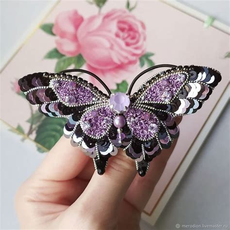 Брошь из бисера бабочка в интернет-магазине Ярмарка Мастеров по цене ...